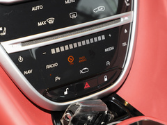 2022款 4.0T V8 Coupe