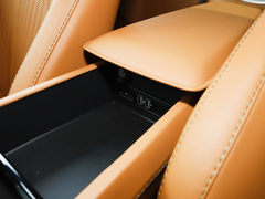 2022款 4.0T V8 Coupe