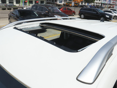 2021款 荣耀百万版 1.6L 手动豪华版