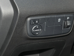2021款 荣耀百万版 1.6L 手动豪华版