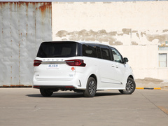 2021款 PLUS 2.0T 汽油自动豪华版