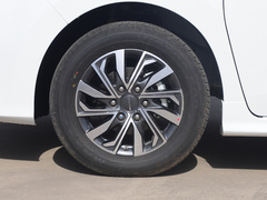 2021款 PLUS 2.0T 汽油自动豪华版