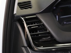 2021款 PLUS 2.0T 汽油自动豪华版