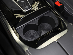 2021款 PLUS 2.0T 汽油自动豪华版