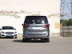 2021款 PLUS 2.0T 汽油自动智尊版