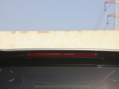 2021款 PLUS 2.0T 汽油自动智尊版