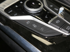 2021款 PLUS 2.0T 汽油自动智尊版