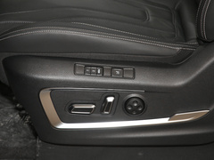 2021款 PLUS 2.0T 汽油自动智尊版
