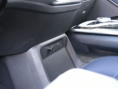 2021款 PLUS 2.0T 汽油自动旗舰版