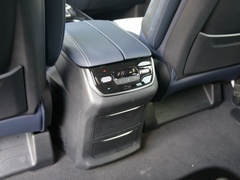 2021款 PLUS 2.0T 汽油自动旗舰版