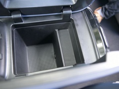 2021款 PLUS 2.0T 汽油自动旗舰版