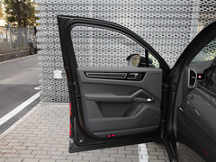 2020款 Cayenne S 2.9T