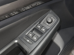 2021款 1.5L 手动舒适智联版