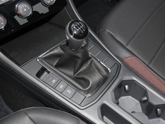 2021款 1.5L 手动舒适智联版