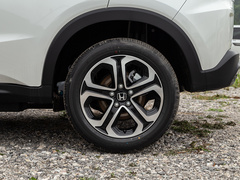 2021款 1.5L 手动经典版