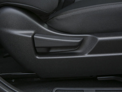 2021款 220TURBO CVT舒适版