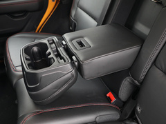 2021款 2.0T 罗宾汉四门版