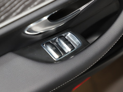 2021款 E 350 e L 插电式混合动力运动轿车