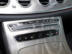 2021款 E 350 e L 插电式混合动力运动轿车