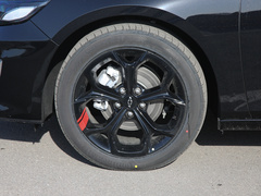 2021款 Redline 550T 自动锐动版