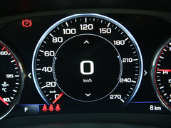 2021款 Redline 550T 自动锐联版