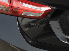 2021款 Redline 550T 自动锐智版