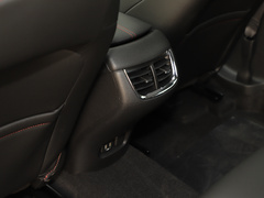 2021款 Redline 550T 自动锐智版