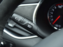 2021款 Redline 550T 自动锐智版