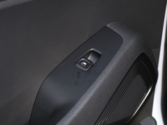 2021款 2.0L 自动两驱领先版GLS