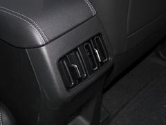 2021款 2.0L 自动两驱领先版GLS