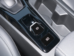 2021款 2.0L 自动两驱领先版GLS