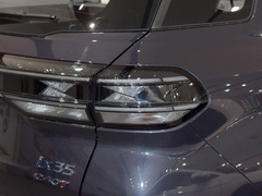 2021款 2.0L 自動(dòng)兩驅(qū)領(lǐng)先版GLS