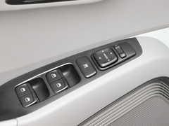 2021款 2.0L 自动两驱领先版GLS