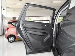 2020款 1.5T 自动旗舰型头等舱