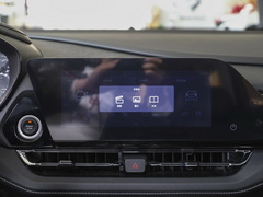 2020款 1.5T 自动旗舰型头等舱