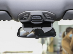 2020款 1.5T 自动旗舰型头等舱