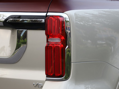 2022款 3.0T 商务版 登峰型 5座