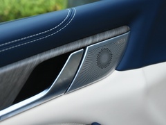 2022款 3.0T 商务版 登峰型 7座