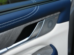2022款 3.0T 商务版 登峰型 7座