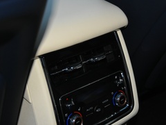 2022款 3.0T 商务版 登峰型 7座