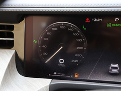 2022款 3.0T 商务版 登峰型 7座