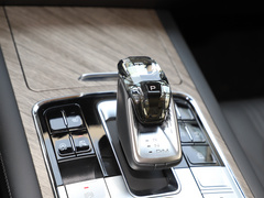 2022款 3.0T 商务版 登峰型 7座