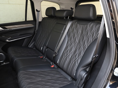 2022款 3.0T 商务版 登峰型 7座