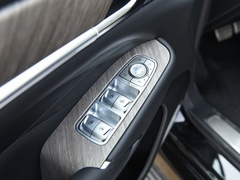 2022款 3.0T 商务版 登峰型 7座