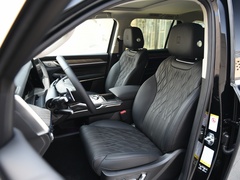 2022款 3.0T 商务版 登峰型 7座