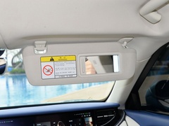 2021款  四驱标准增程版