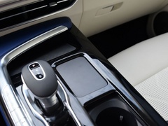 2021款  四驱标准增程版