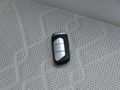 2021款  四驱标准增程版