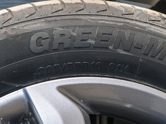 2021款 1.5L 自动进取型