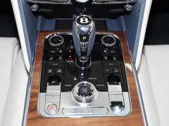 2022款 4.0T V8 标准版